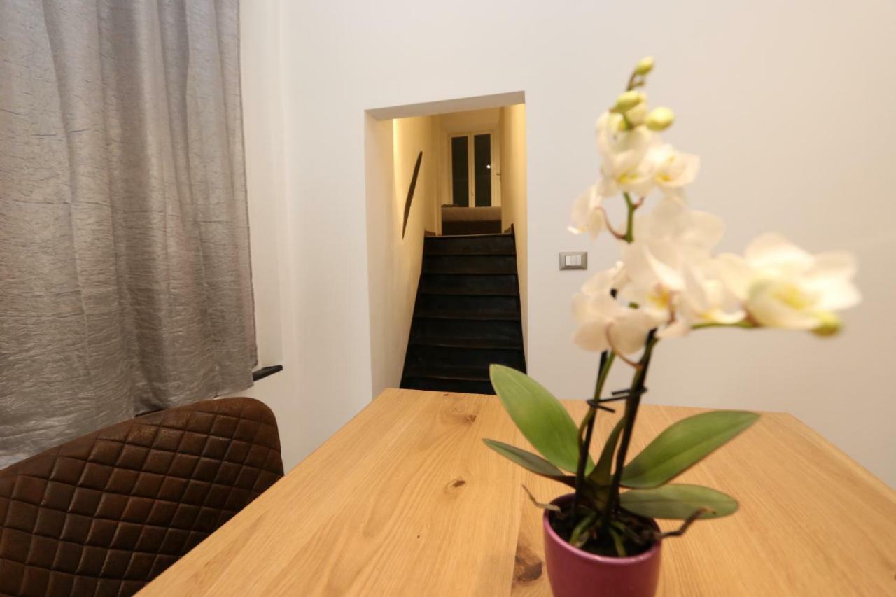 Lovely Apt Really Downtown - Free Private Parking Included! - Генуа Екстериор снимка