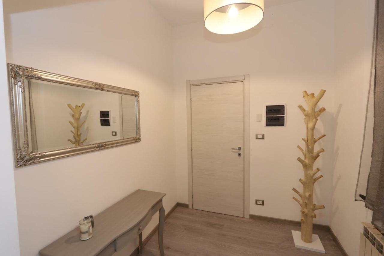 Lovely Apt Really Downtown - Free Private Parking Included! - Генуа Екстериор снимка